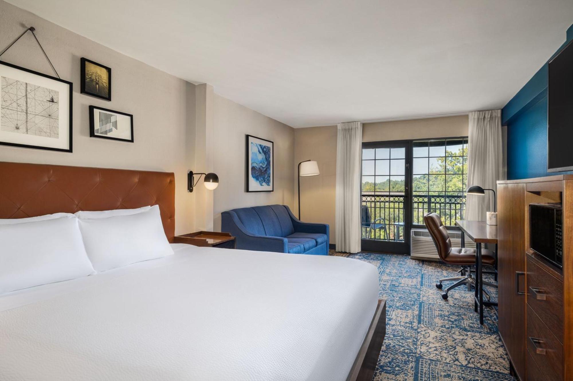 Four Points By Sheraton Greensboro Airport Exterior foto