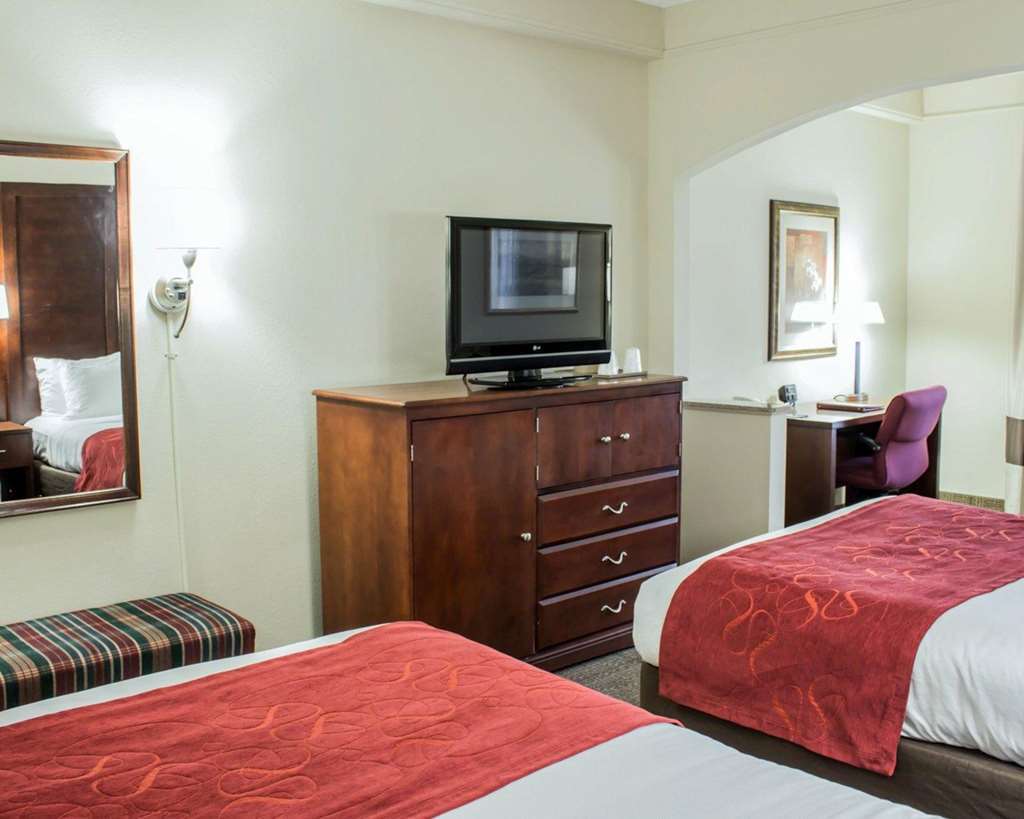 Four Points By Sheraton Greensboro Airport Habitación foto